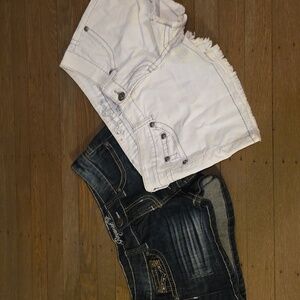 Request Jeans- Set Of 2 White And Blue Shorts- Size 7/28